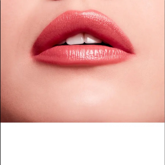 Mac lipstick 558 Can you tell - Picture 2 of 3